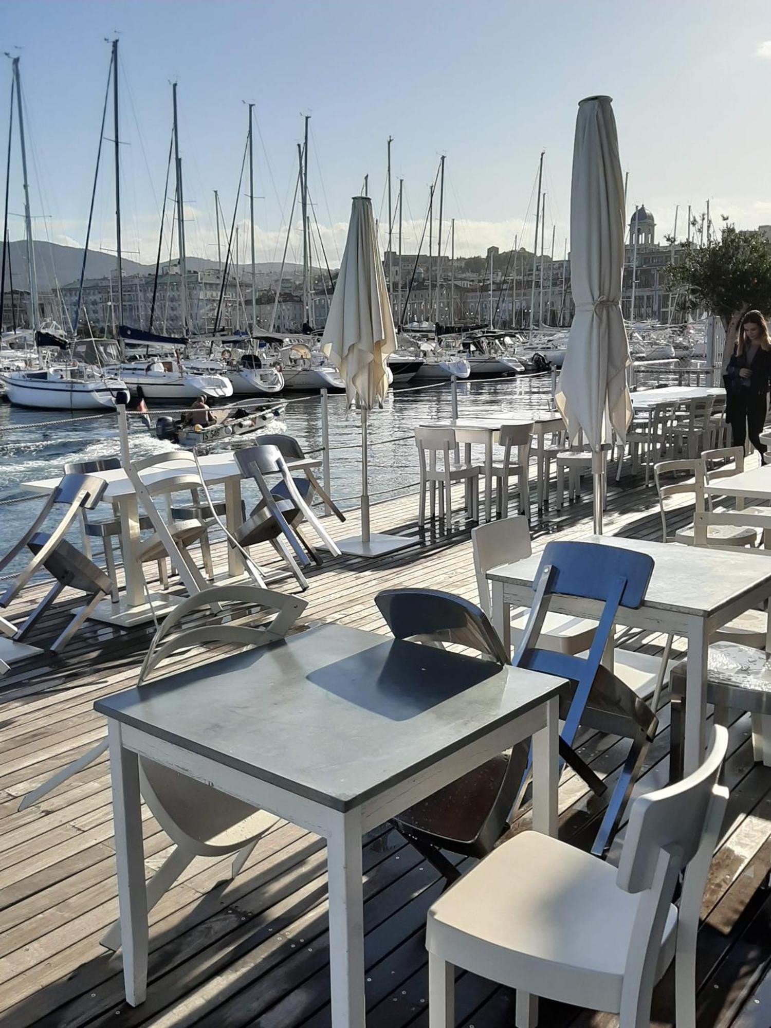 Le Rive Del Revoltella Apartment Trieste Luaran gambar